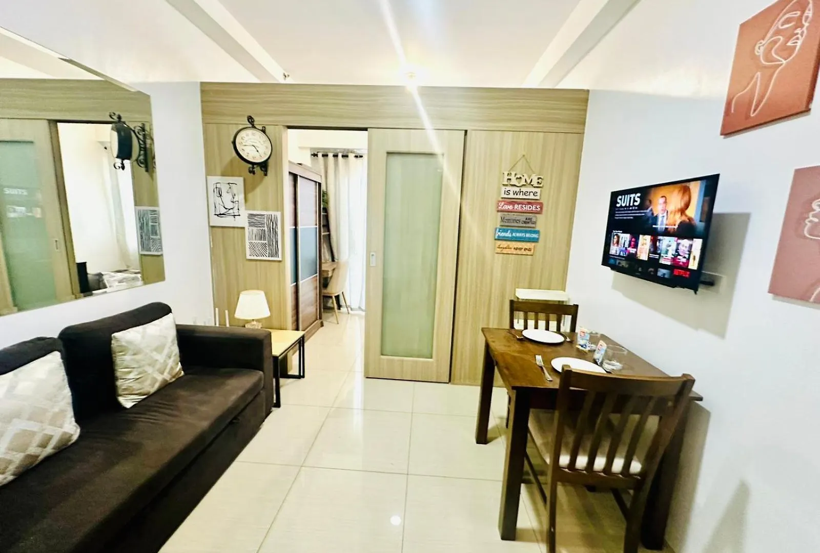 Apartment Lavish Loft At Shore 1 Residence Manila